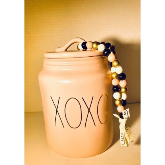 Rae Dunn XOXO Pink Canister Med - Picture 2 of 2